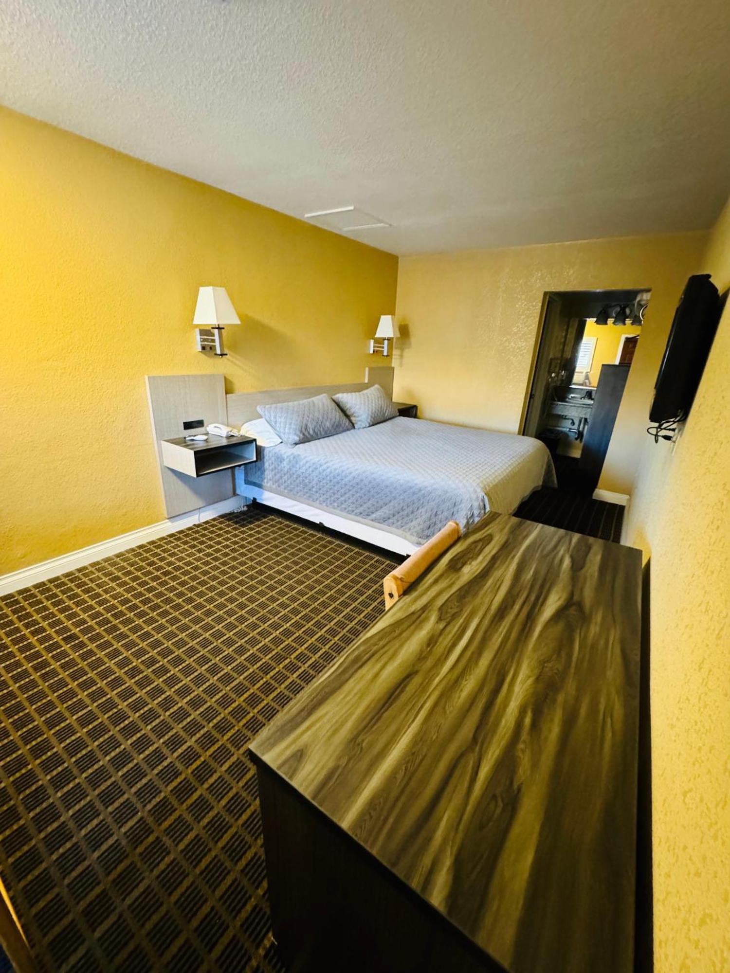 Mount Whitney Motel Лон Пайн Екстериор снимка